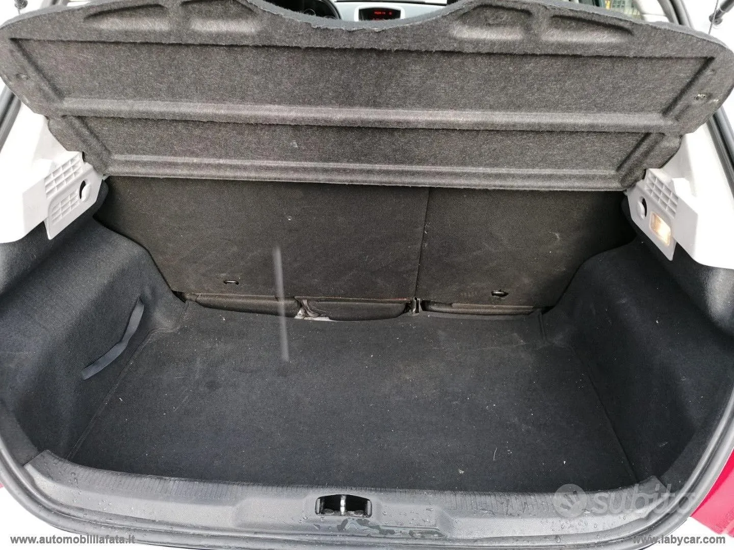 Peugeot 207 2013 photo 5