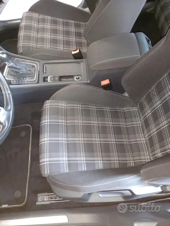 Volkswagen Golf 2014 photo 4