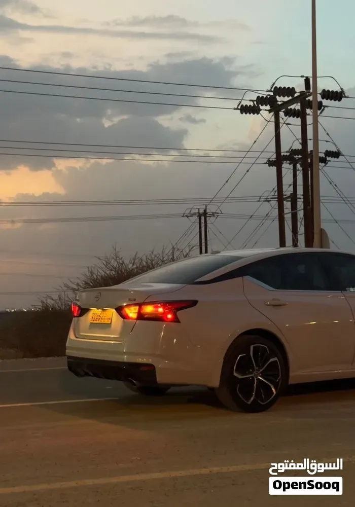 Nissan Altima 2025 photo 2