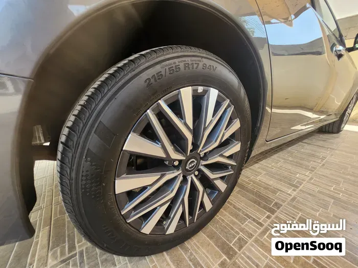 Nissan Altima 2025 photo 5