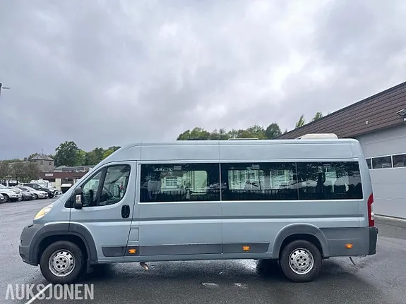 Peugeot Boxer 2011 photo 2