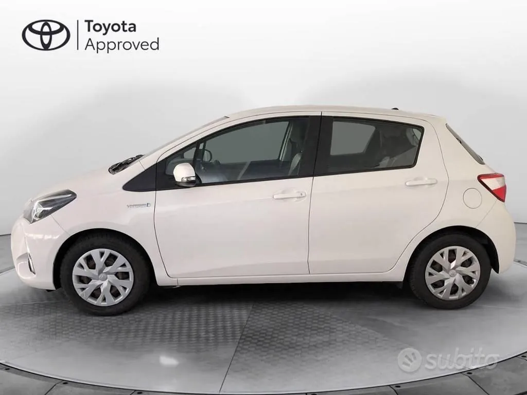 Toyota Yaris 2018 photo 5