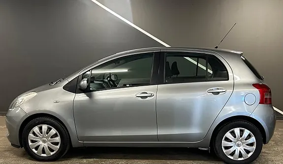 Toyota Yaris 2008 photo 4