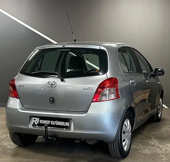 Toyota Yaris 2008 photo 3