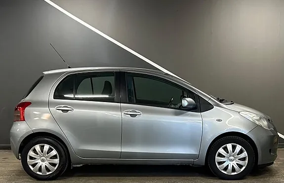 Toyota Yaris 2008 photo 5