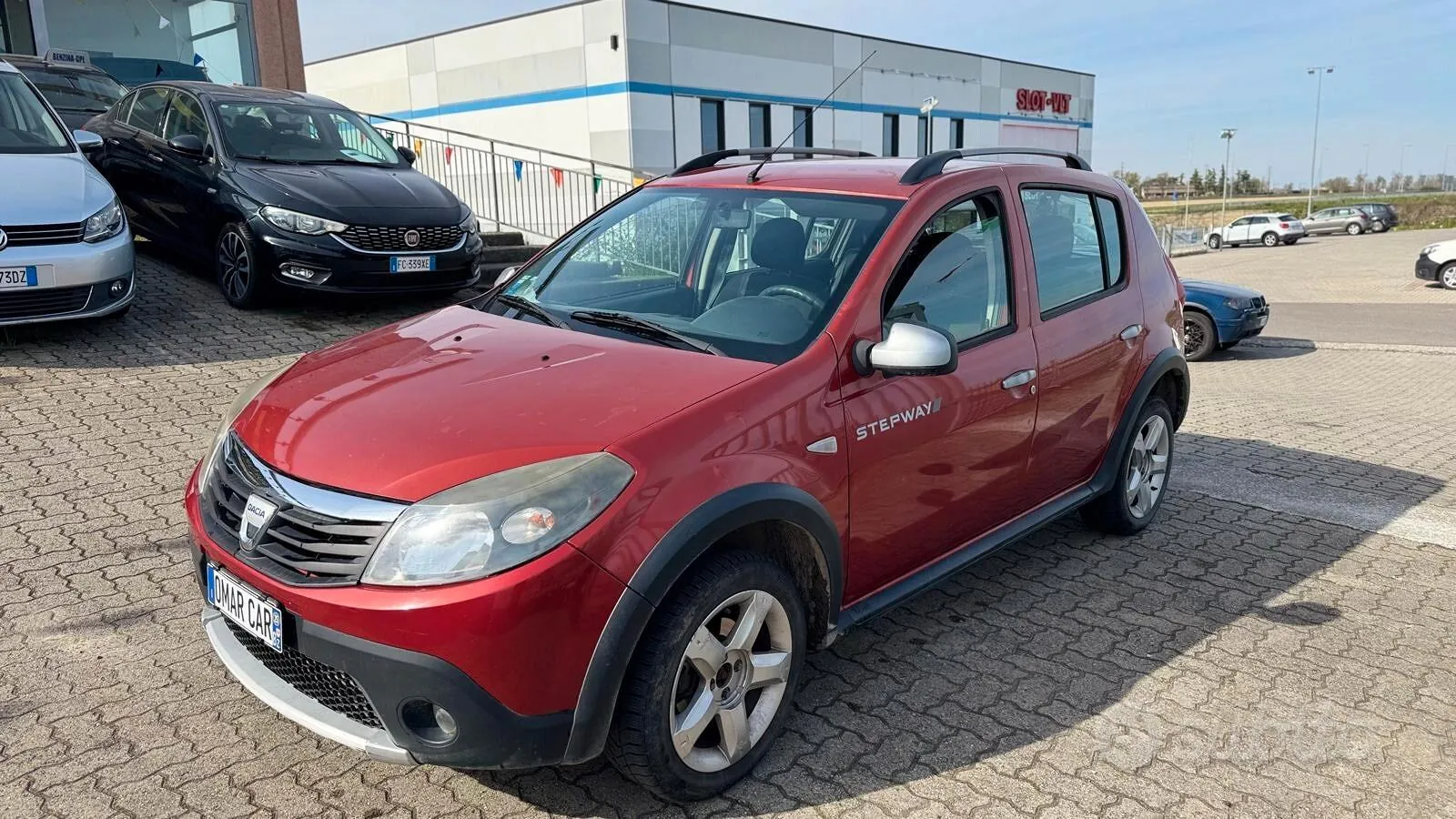 Dacia Sandero 2011 photo 2