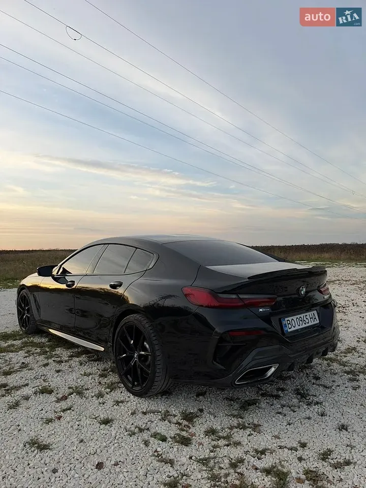 BMW 8 Series 2023 photo 4