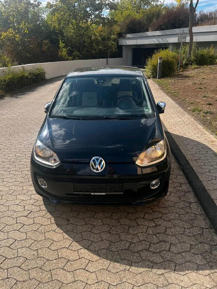 Volkswagen Up