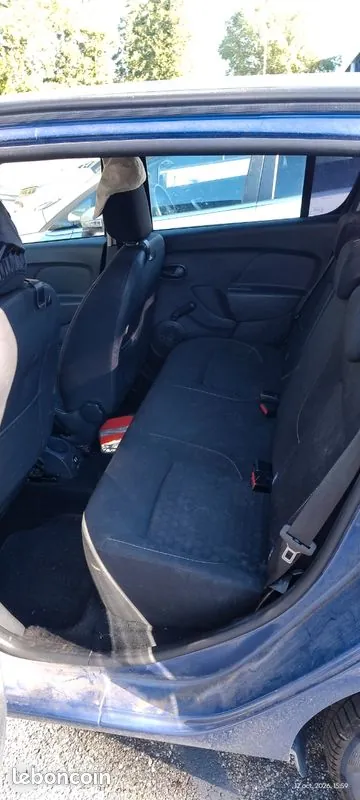 Dacia Sandero 2015 photo 2