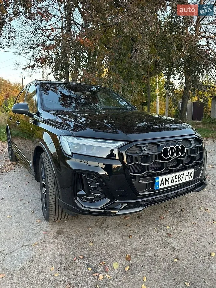 Audi Q7 2025 photo 2