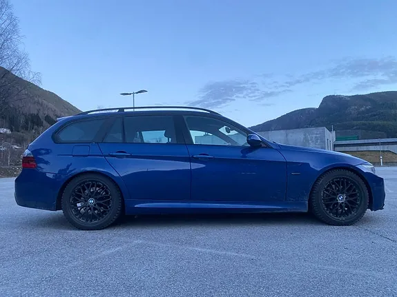 BMW 320I 2005 photo 4