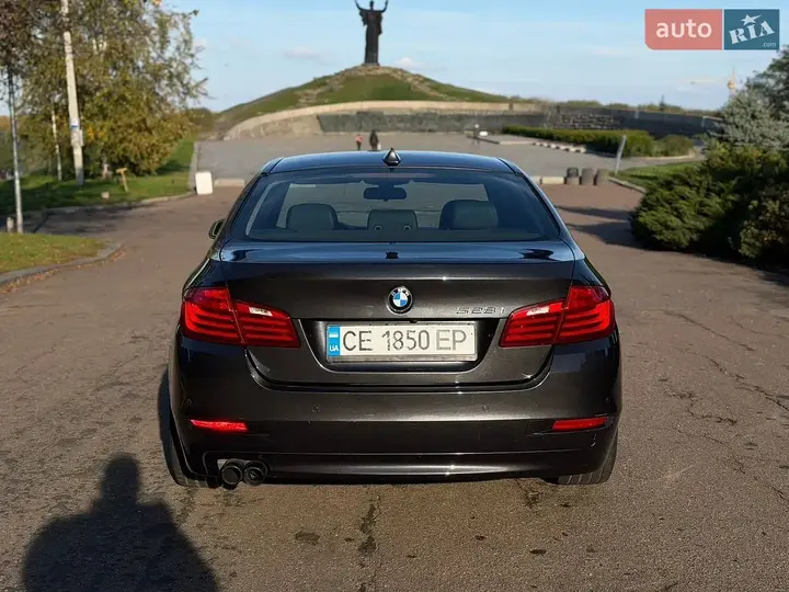 BMW 5 Series 2013 photo 4