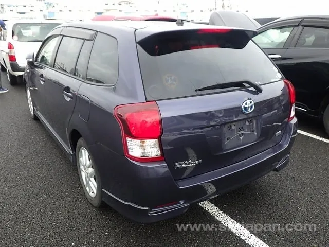 Toyota Corolla Fielder 2014 photo 3