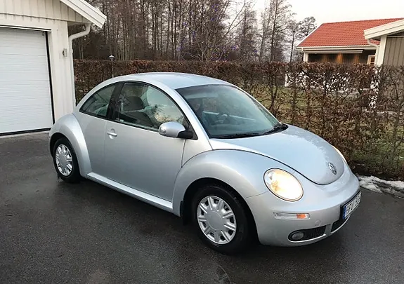 Volkswagen New Beetle 2006 photo 3