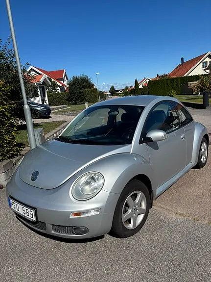 Volkswagen New Beetle 2006 photo 2
