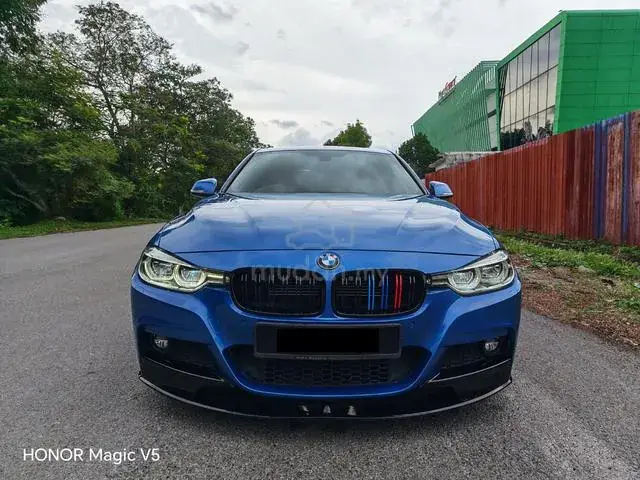 BMW 330E