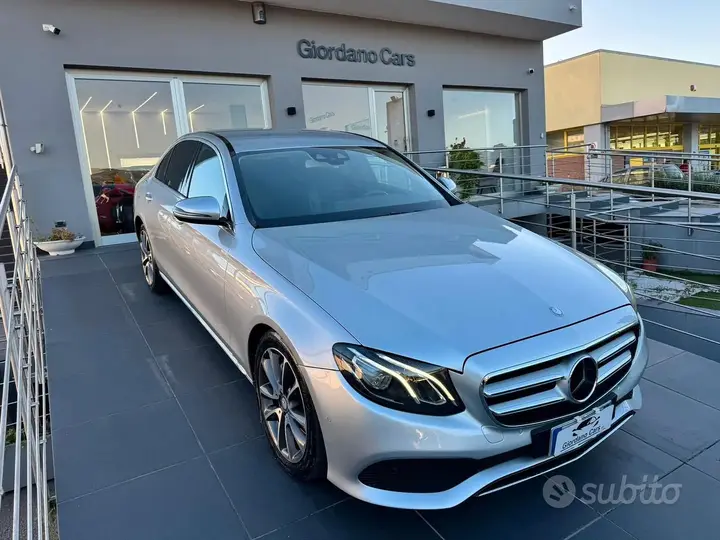Mercedes-Benz E 2017 photo 2