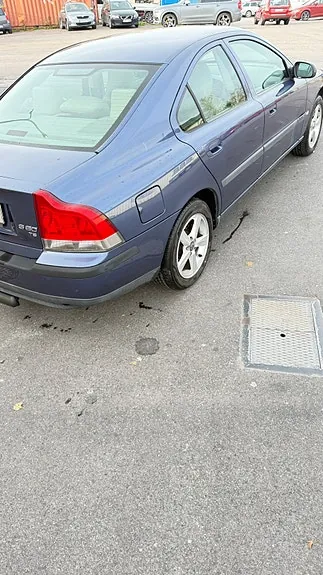Volvo S60 2003 photo 2