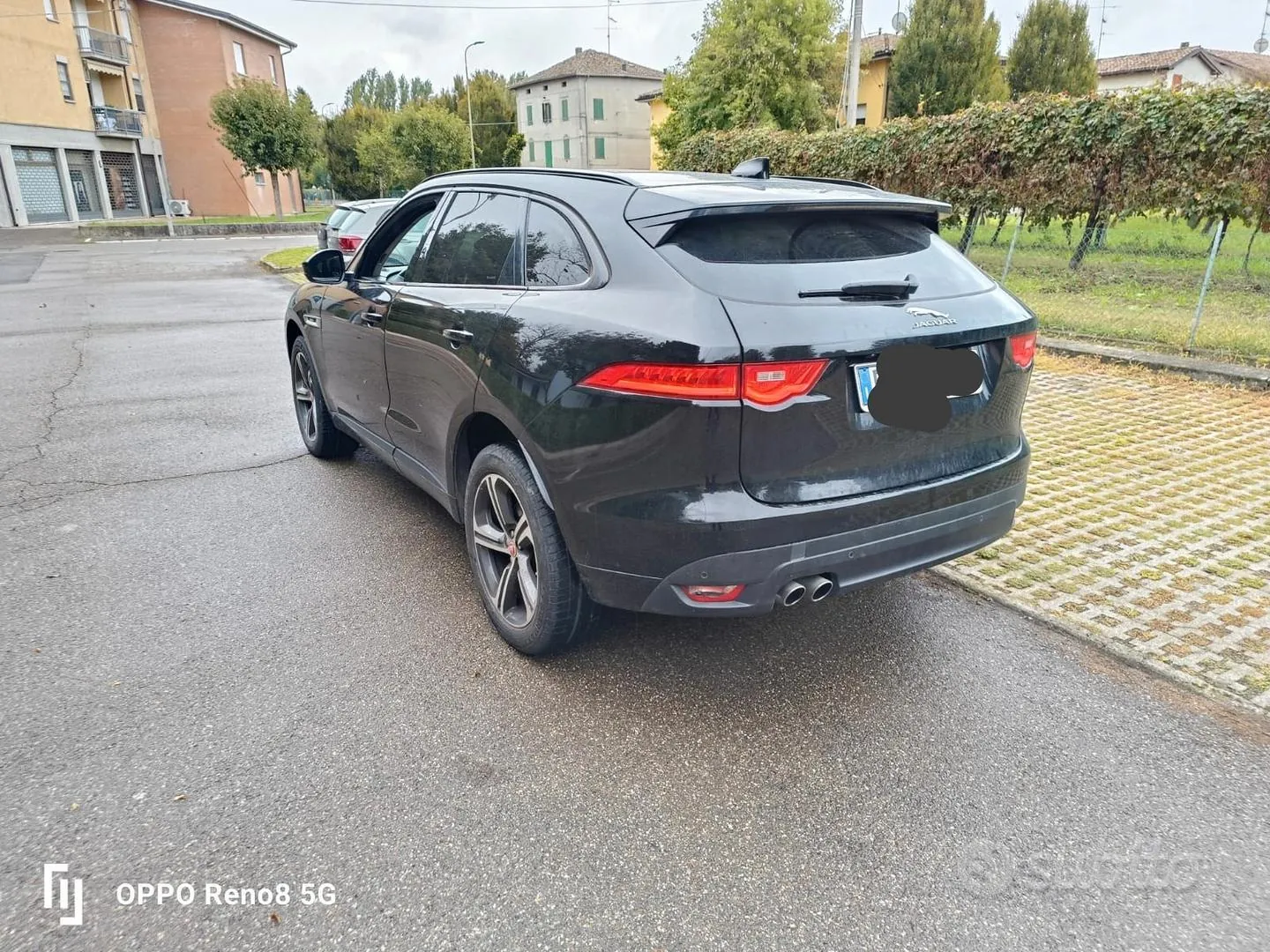 Jaguar F-Pace 2018 photo 2