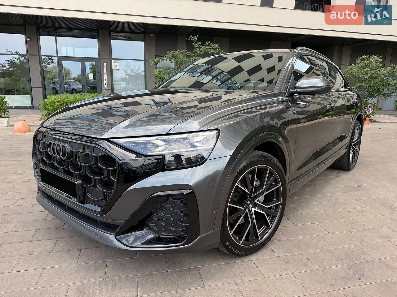 Audi Q8 2023 photo 3