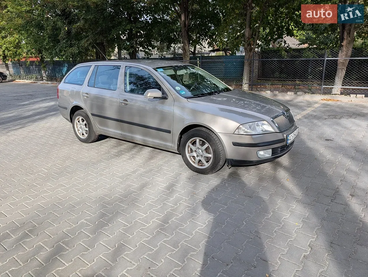 Skoda Octavia 2007 photo 2