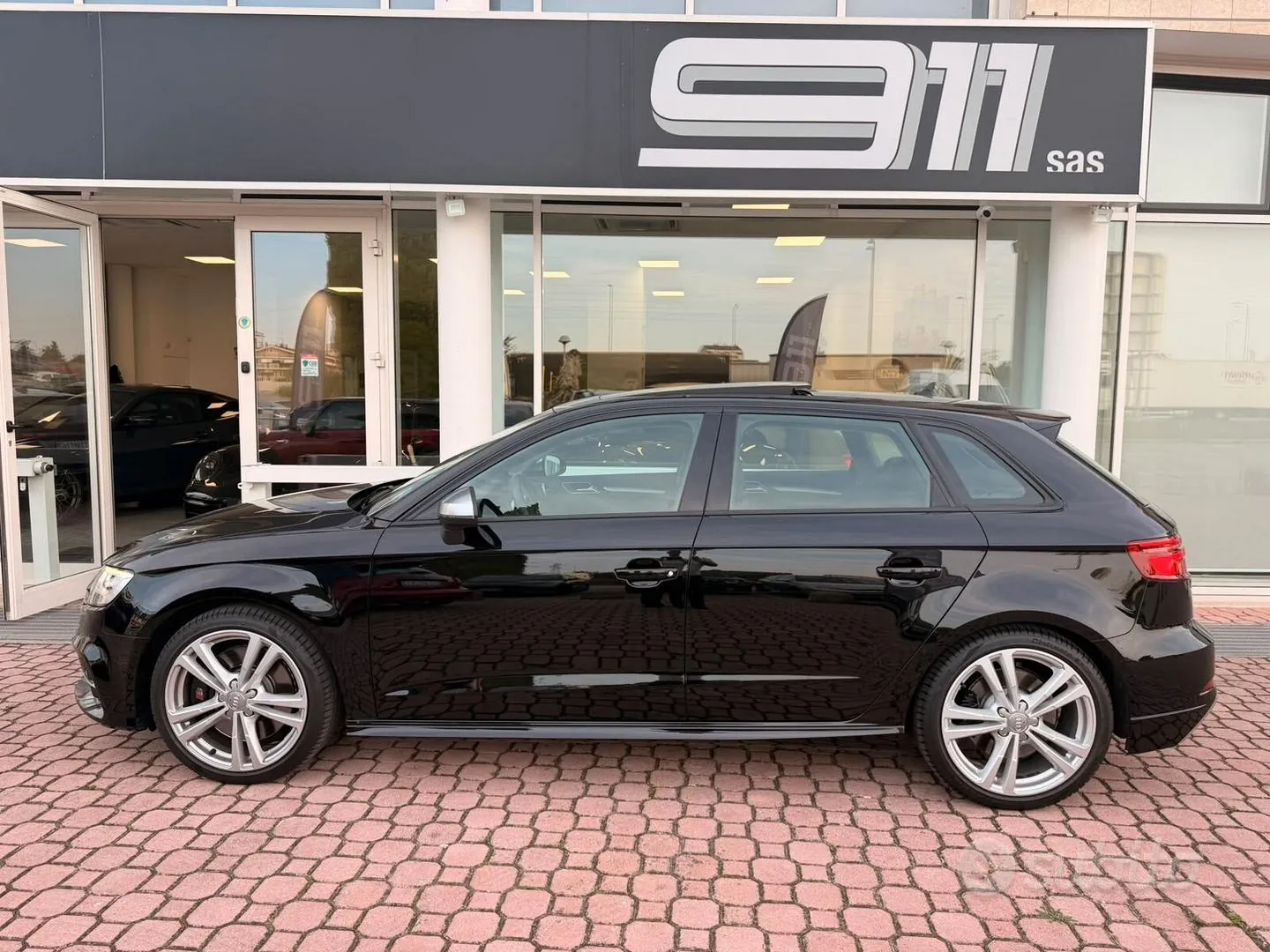 Audi A3 2017 photo 3