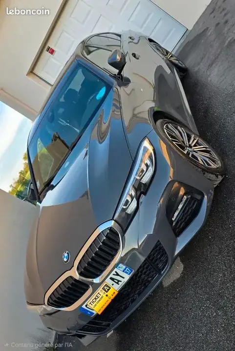 BMW 3 Series 2019 photo 2