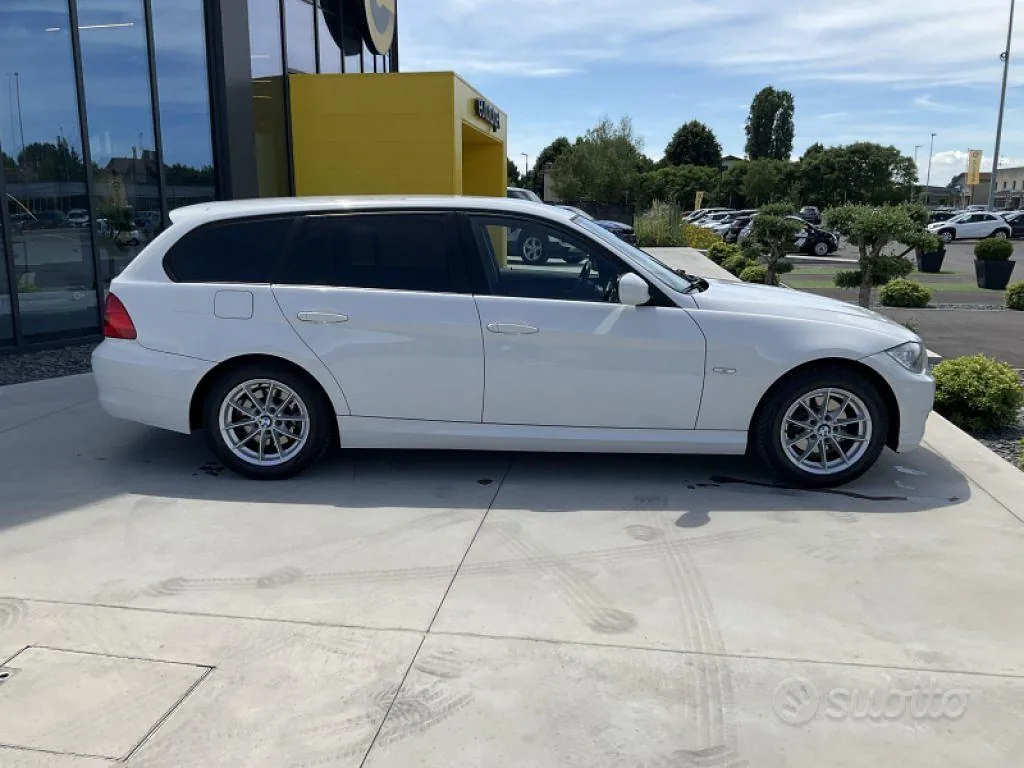 BMW 316D 2011 photo 5