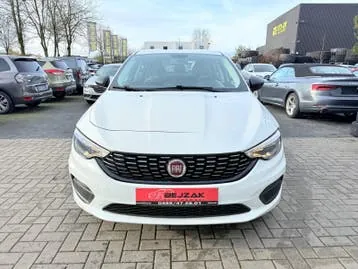 Fiat Tipo 2017 photo 2