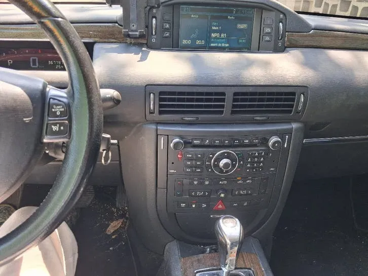 Citroen C6