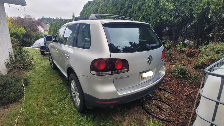 Volkswagen Touareg 2010 photo 3