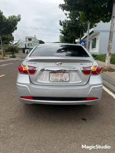 Hyundai Avante 2015 photo 2
