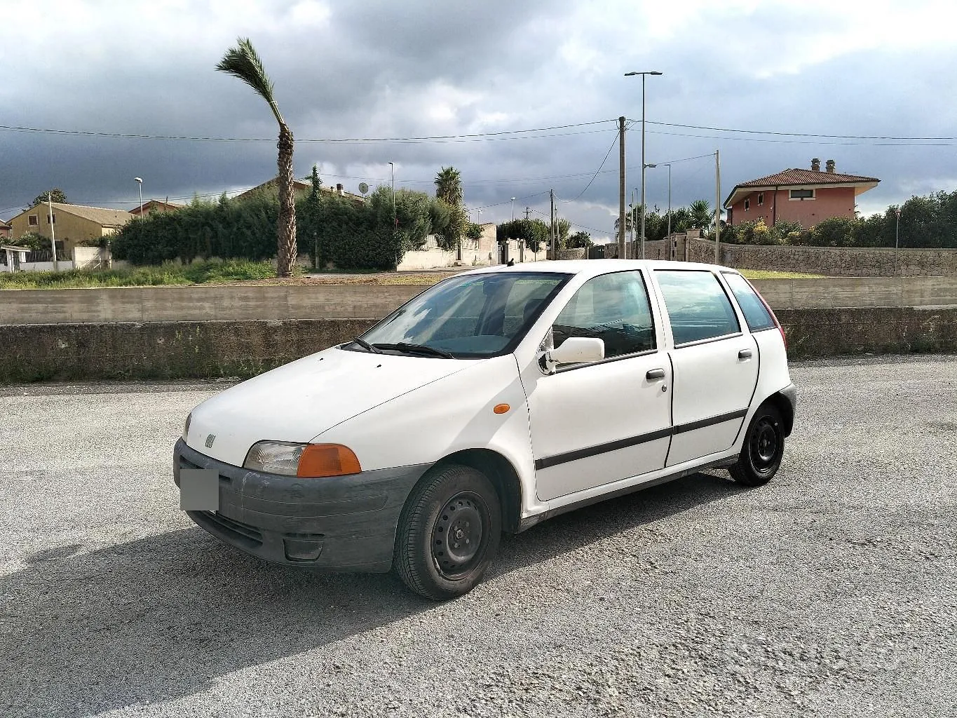 Fiat Punto 1998 photo 2