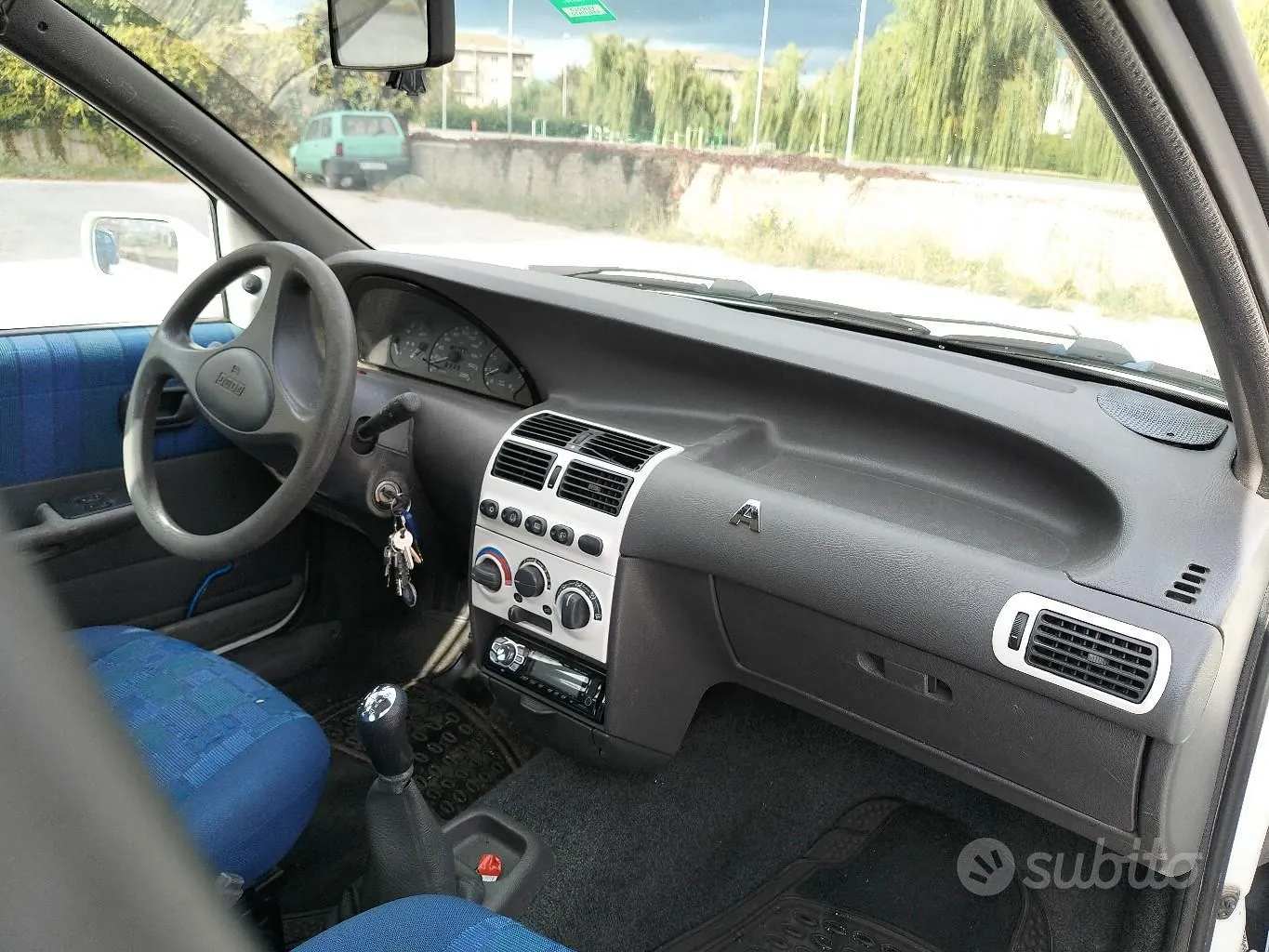 Fiat Punto 1998 photo 5