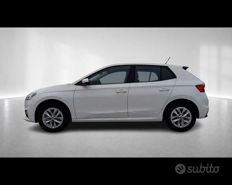 Skoda Fabia 2024 photo 3