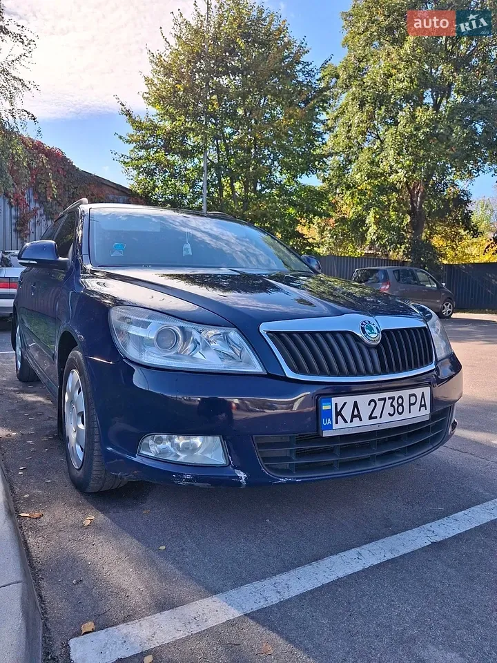 Skoda Octavia 2011 photo 4