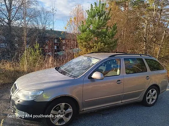 Skoda Octavia 2011 photo 5
