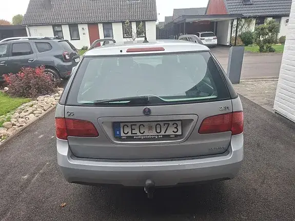 Saab 9-5 2009 photo 4