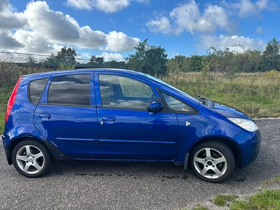 Mitsubishi Colt 2007 photo 4