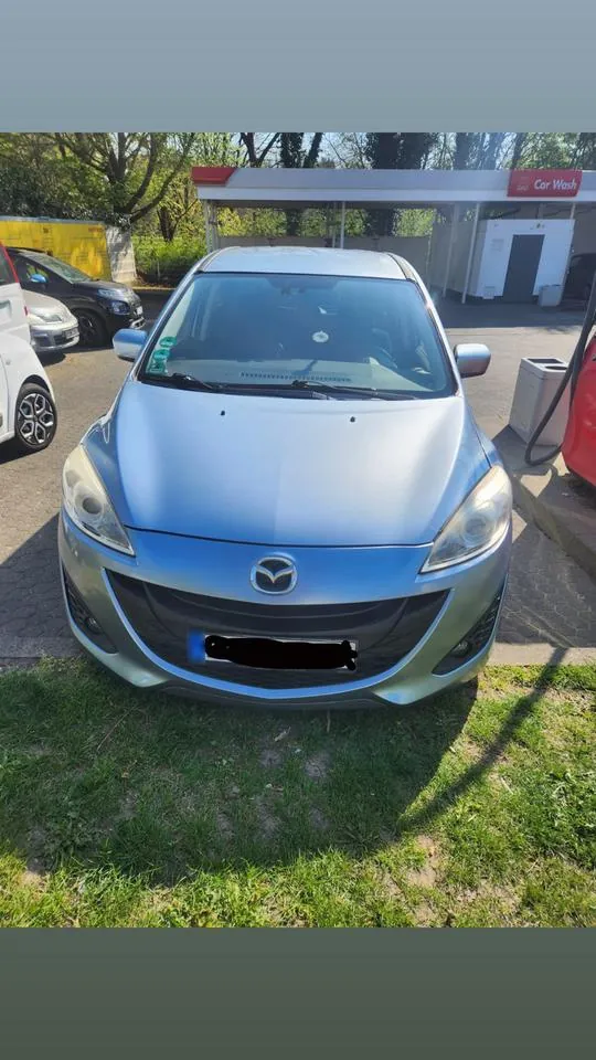 Mazda 5