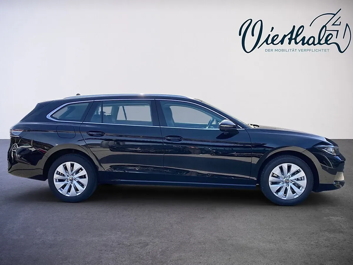 Volkswagen Passat 2025 photo 3