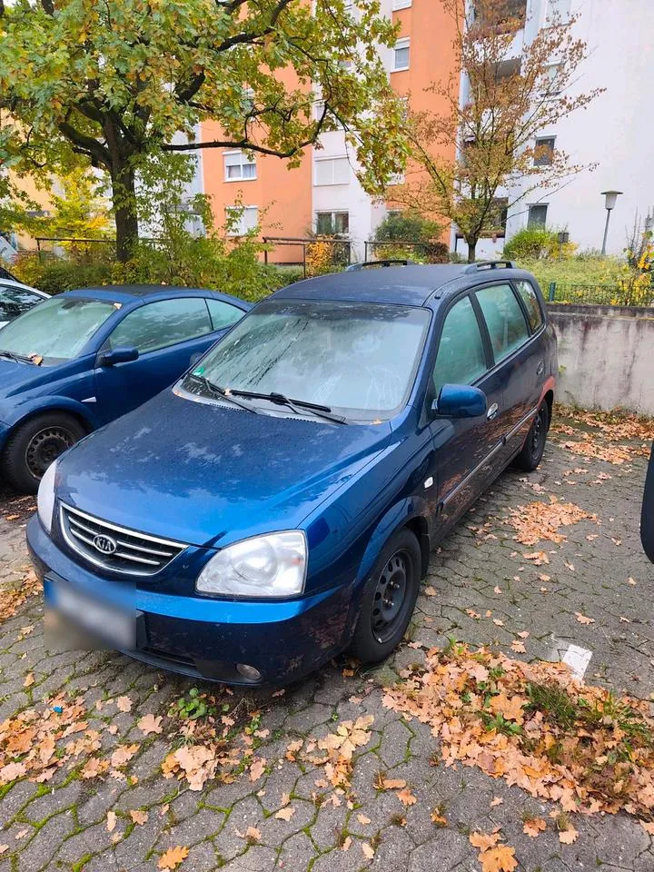 Kia Carens