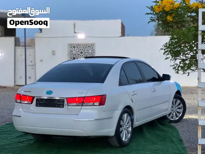 Hyundai Sonata 2009 photo 4