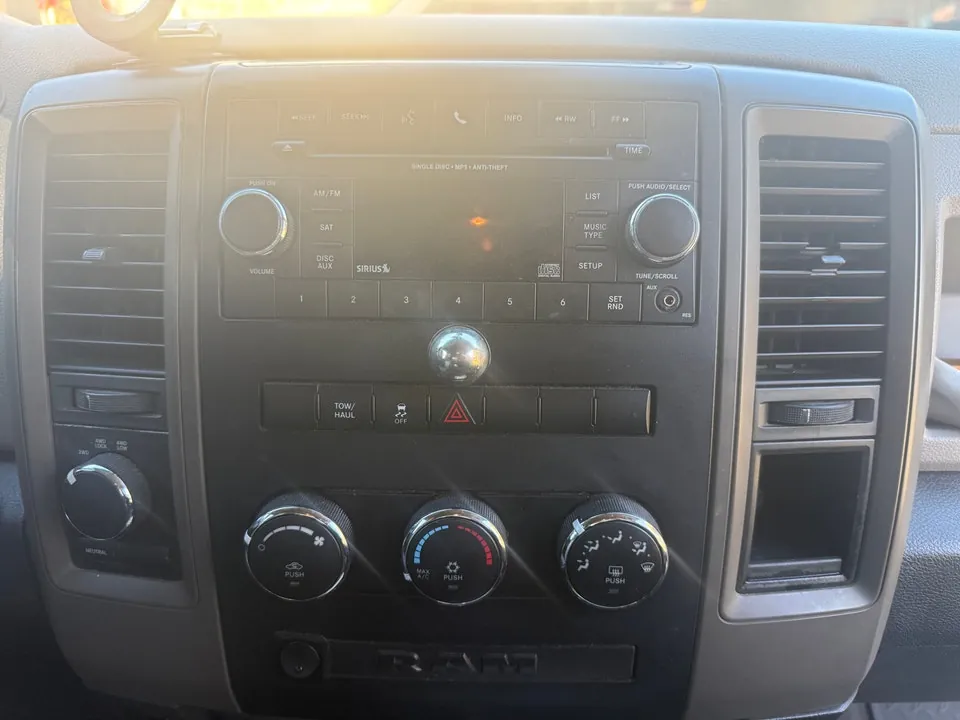 Dodge Ram 1500 2012 photo 3