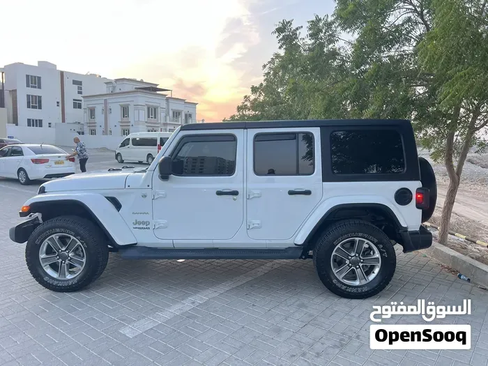 Jeep Wrangler 2022 photo 4