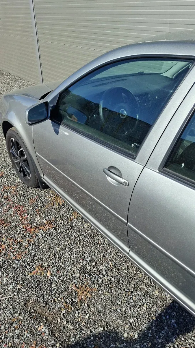 Volkswagen Golf 2003 photo 3