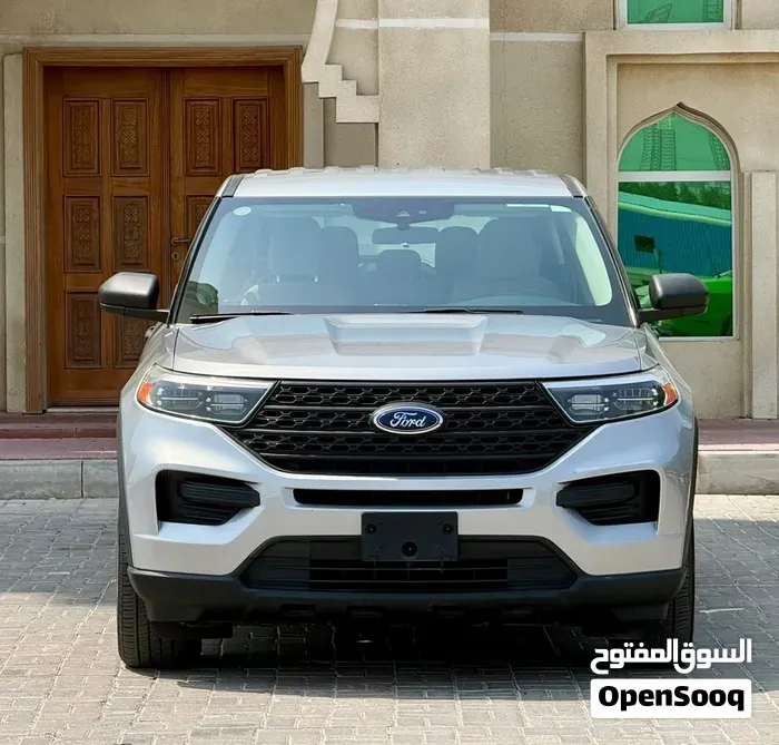 Ford Explorer 2021 photo 2