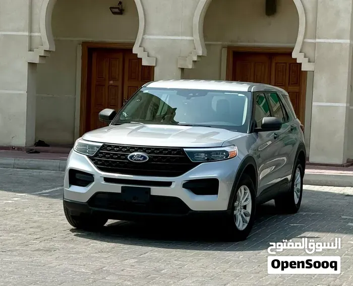 Ford Explorer 2021 photo 3