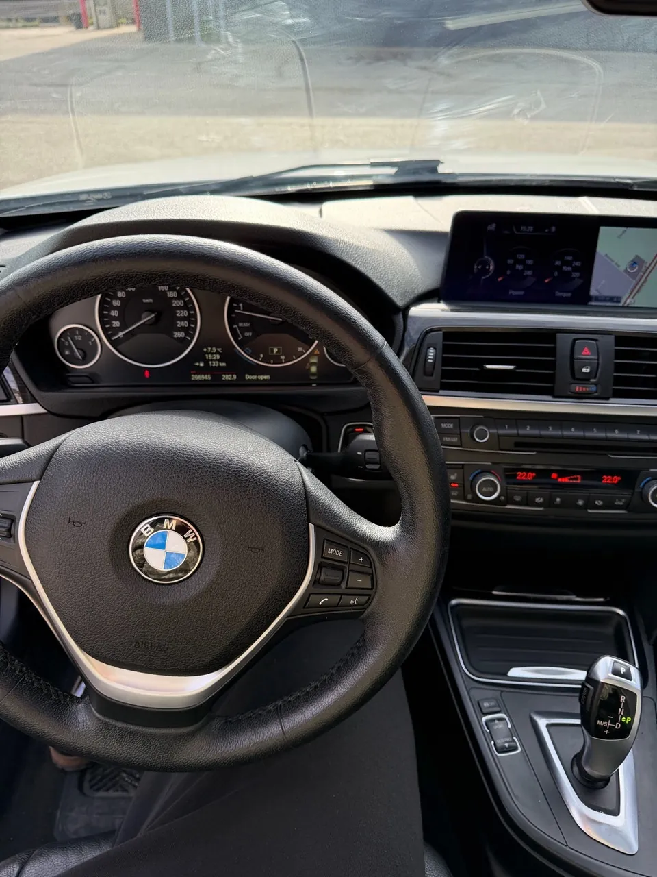 BMW 320I 2014 photo 5