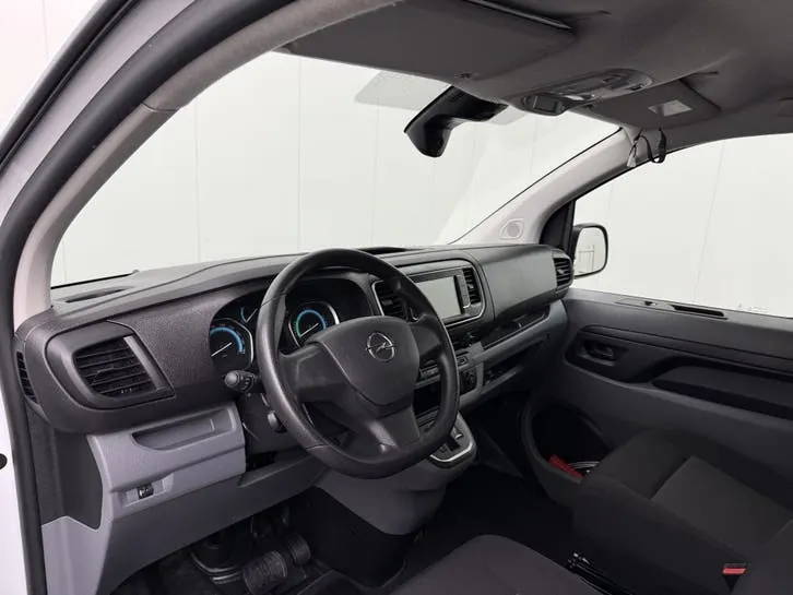 Opel Vivaro 2022 photo 3